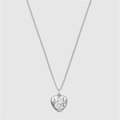 blind love gucci|Gucci 'Blind For Love' pendant necklace.